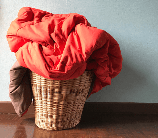 Service Provider of Heavy Blanket Dry Clean in Ghaziabad, Uttar Pradesh, India.